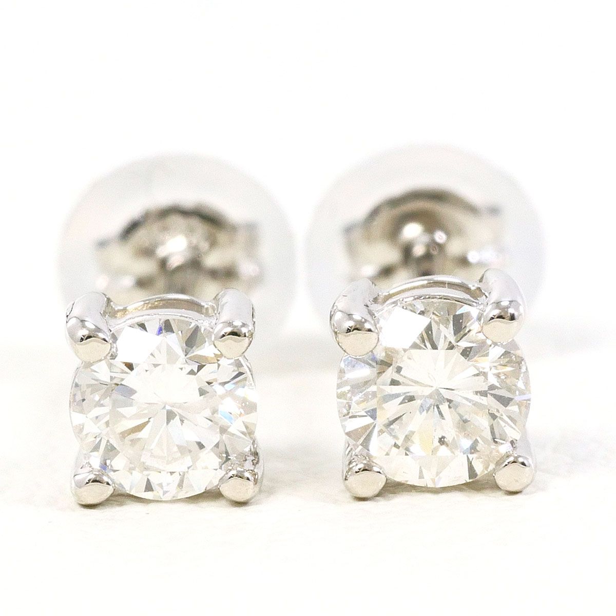 PT プラチナ ピアス ダイヤモンド 0.20ct I1 鑑定書 総重量0.7g