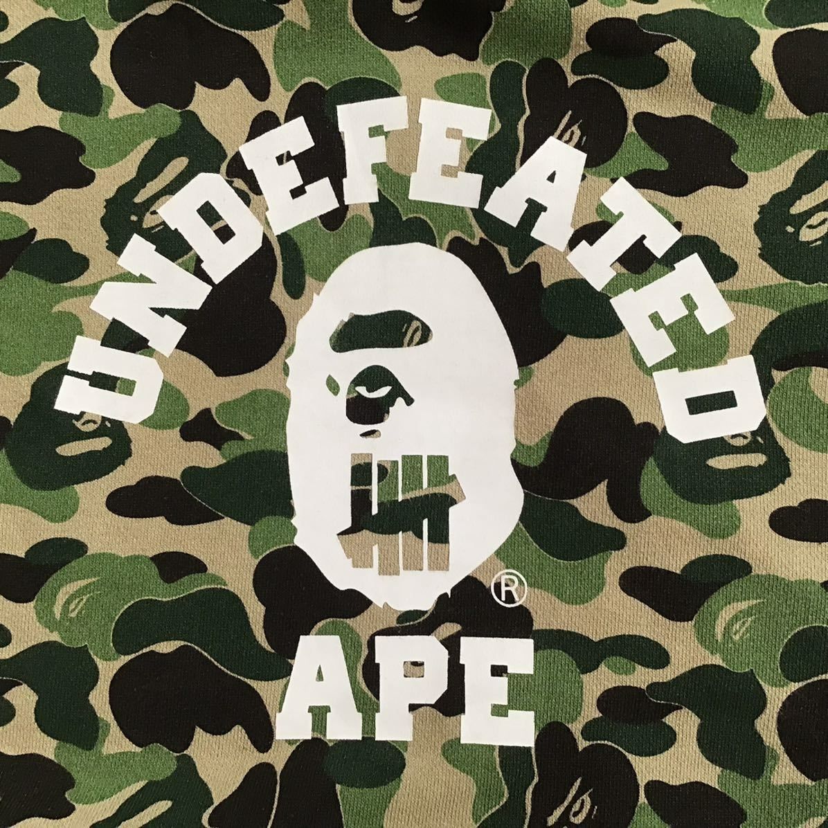 Undefeated × BAPE ABC camo COLLEGE PULLOVER HOODIE Lサイズ a