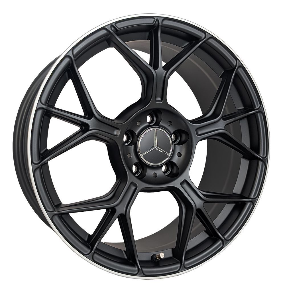 四本セット】スタッドレスタイヤ Mercedes Benz AMGホイール付き