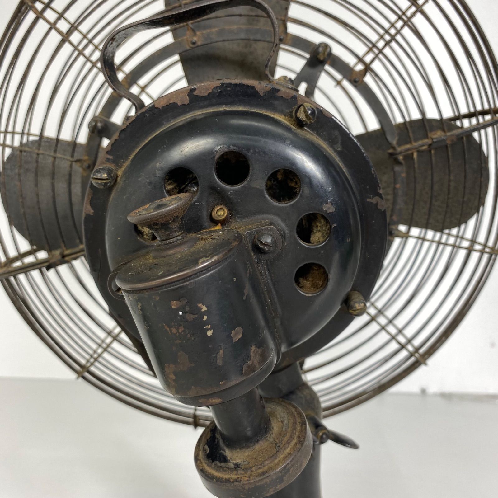 レトロ扇風機 日立 HITACHI製 鉄製 ビンテージファン 動作品