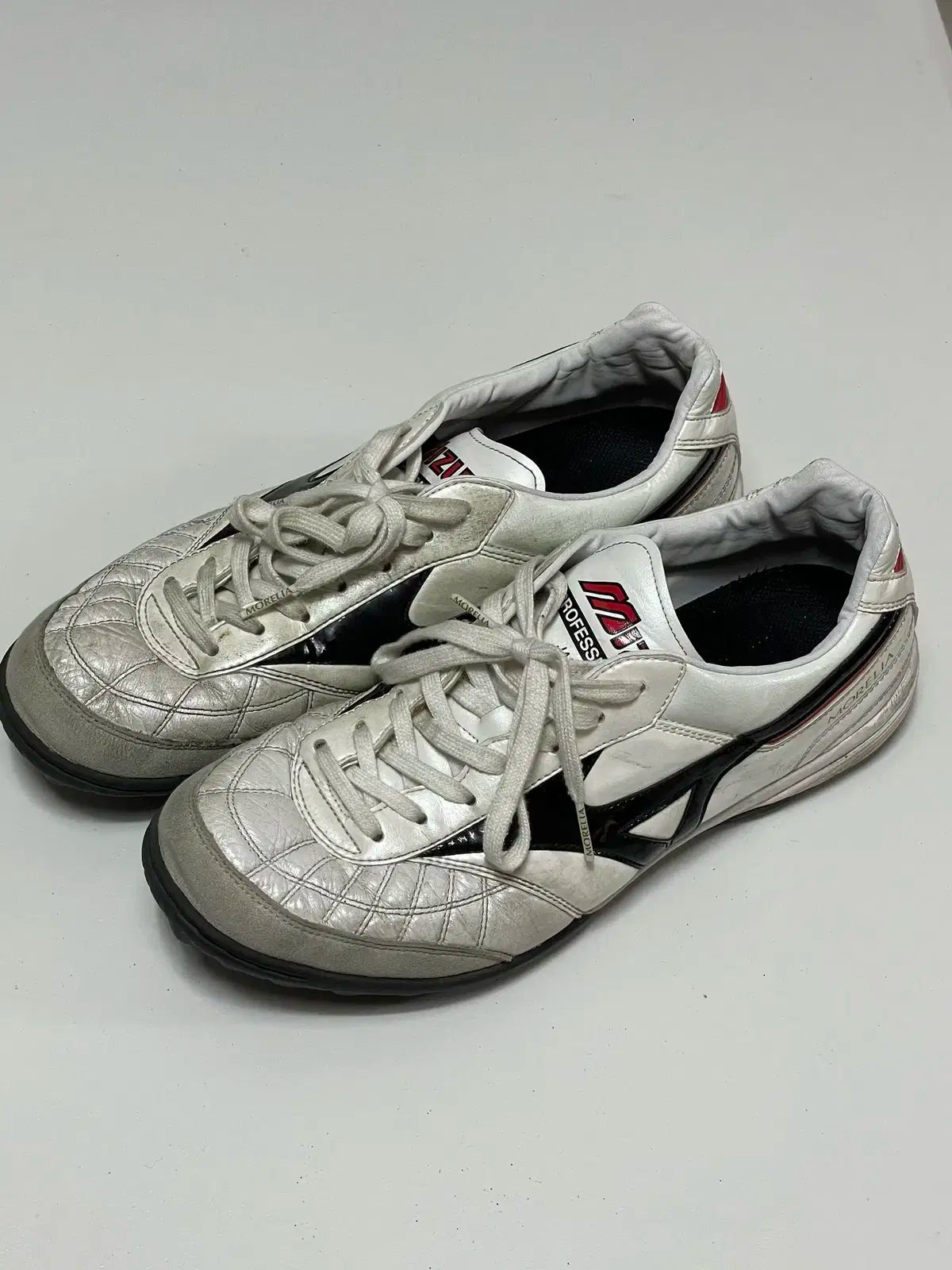 【MONTA】フリースタイルフットボール【4.5号球】 MONTA】フリースタイルフットボール専用ボール 4.5号 - メルカリ