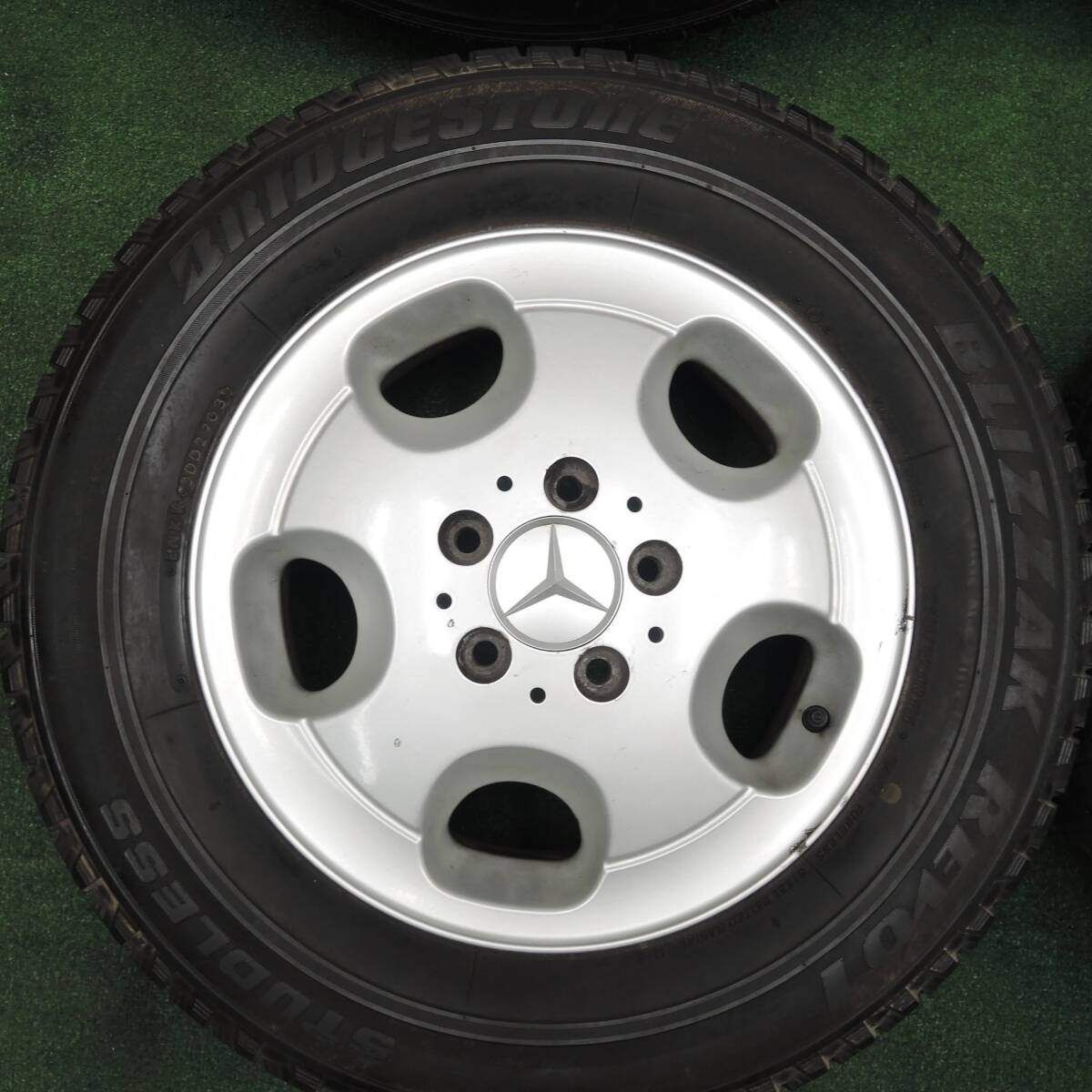 215/65r15・ベンツVクラス（W638）純正アルミホイール・スタッドレス 車 215/65r15・ベンツVクラス（W638）純正アルミホイール・スタッドレス