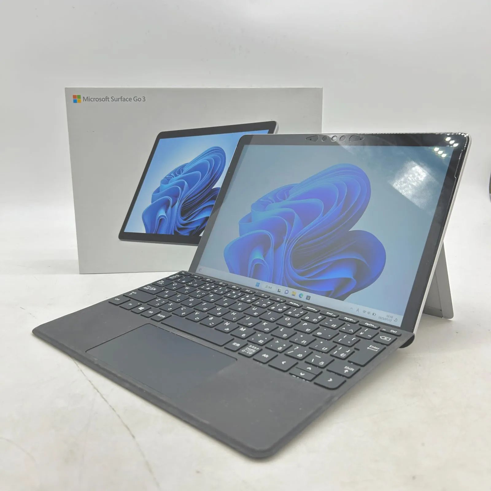 PC/タブレットSurface Go3 8V6-00015 Pentium Gold 6500y