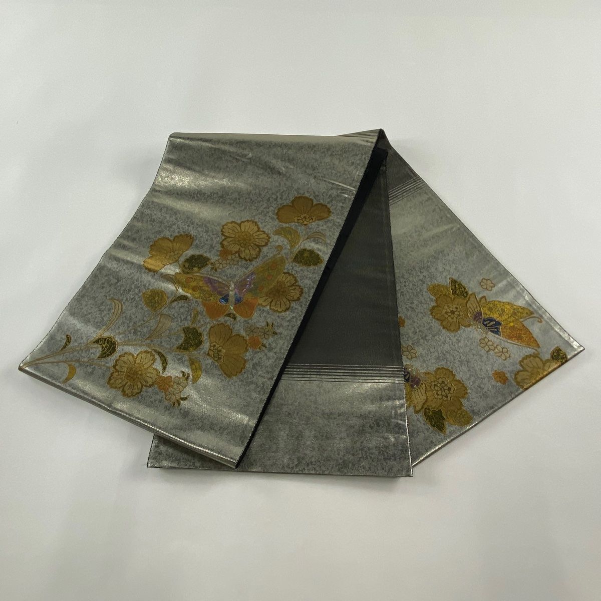 袋帯 美品 名品 お太鼓柄 正絹 【中古】 人気