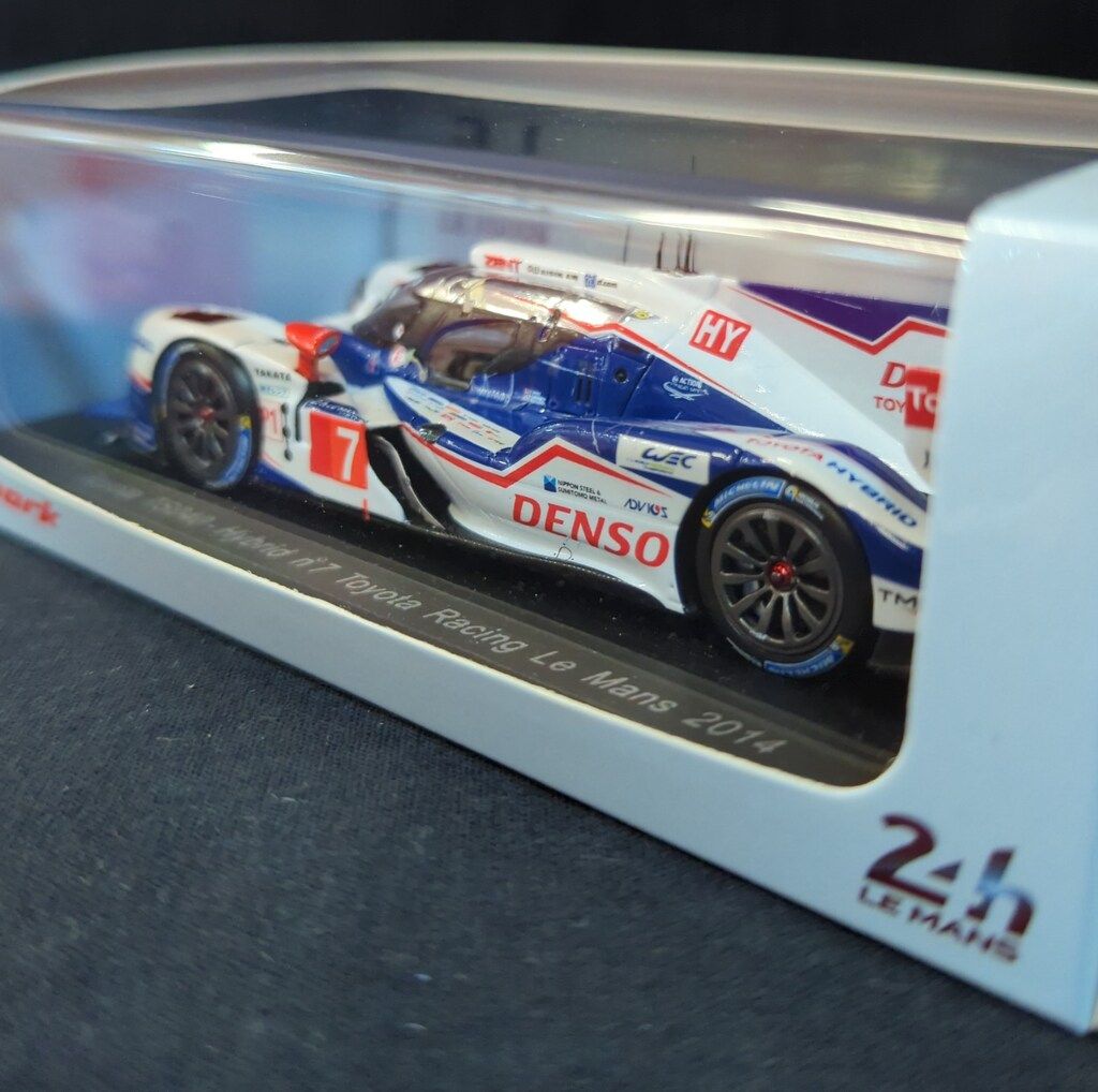 ミニカー　1/43 Toyota TS040 Hybrid Toyota Racing Le Mans 2014 DENSO #7(ホワイト×ブルー×ブラック) [S4202] Die-cast: Autoart's 2014 LeMans, Toyota TS040 Hybrid