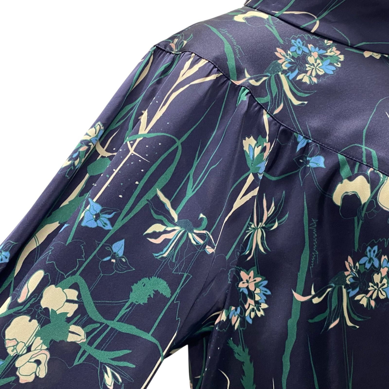 アクアスキュータム スカートスーツ　セットアップ Aquascutum アクアスキュータム レディース セットアップ サイズ