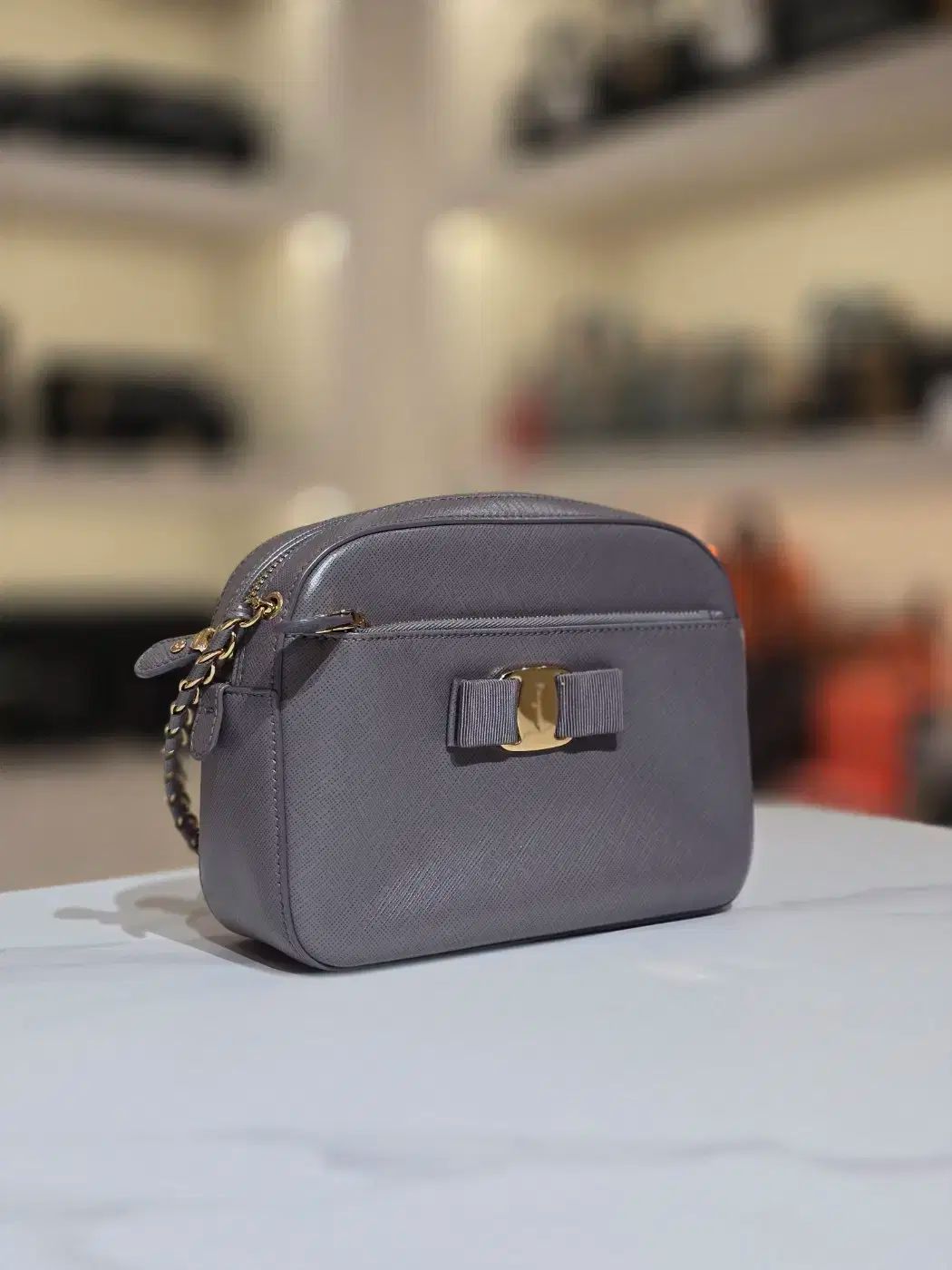中古高級品ルクソール Ferragamo(フェラガモ) リディア ヴァラ 中古高級品ルクソール Ferragamo(フェラガモ) リディア ヴァラ