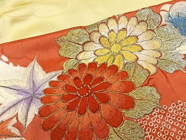 正絹振袖‼️金彩 刺繍 花模様 雪輪 霞 和装 着物 楽天市場】【振袖 レンタル】 結婚式 結納R629 正絹 水色 雪輪に