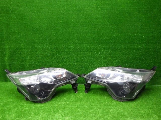 トヨタ NCP 140|141|145 ポルテ ヘッドライト 左右 HID 52-261 B5 バラスト付き 250501037