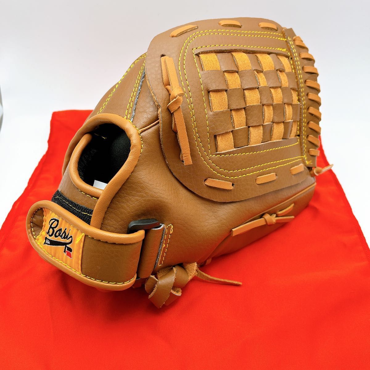 大谷翔平アンバサダー 野球グローブ Hugo BOSS ヒューゴ ボスが