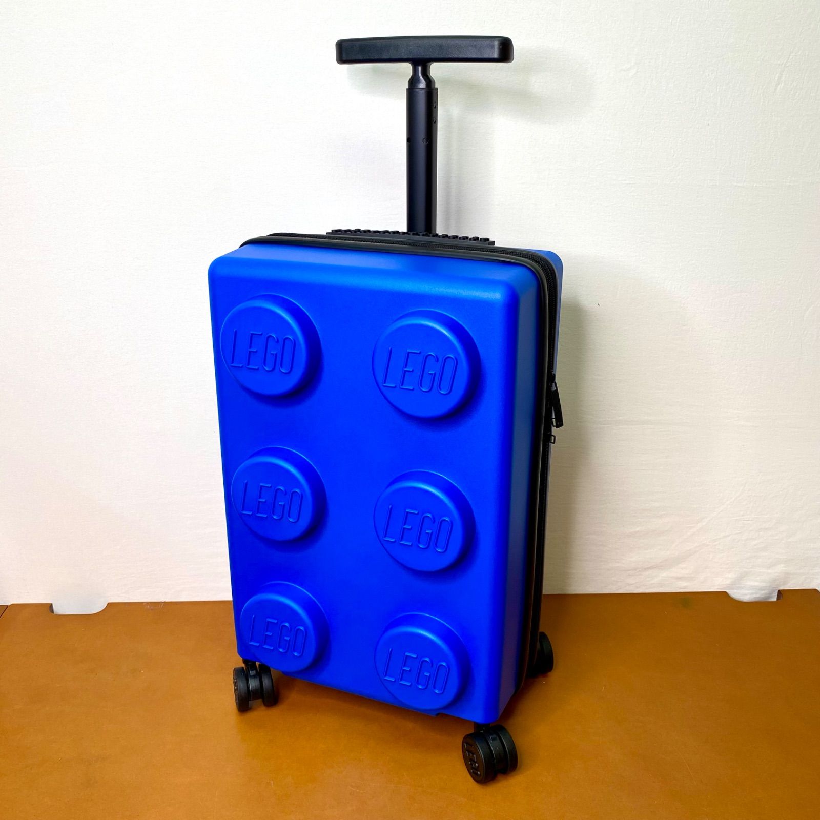 未使用 レゴ LEGO ハードサイド 機内持ち込み可能 スーツケース 26L 