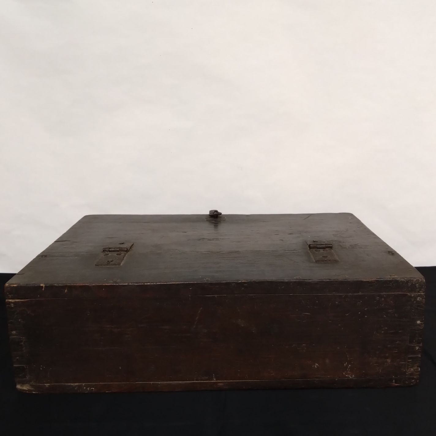 李朝 木製トンケ（金庫） アンバン 銭函 35.5cm × 51.7cm 0095