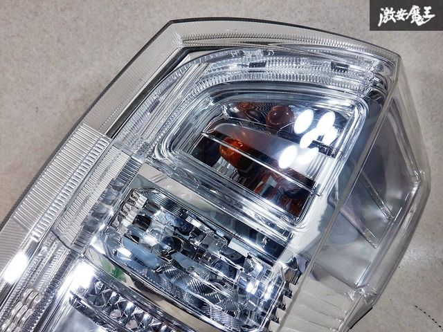 美品彡‼】ホンダ純正 RK1 RK2 ステップワゴン スパーダ 後期 LED