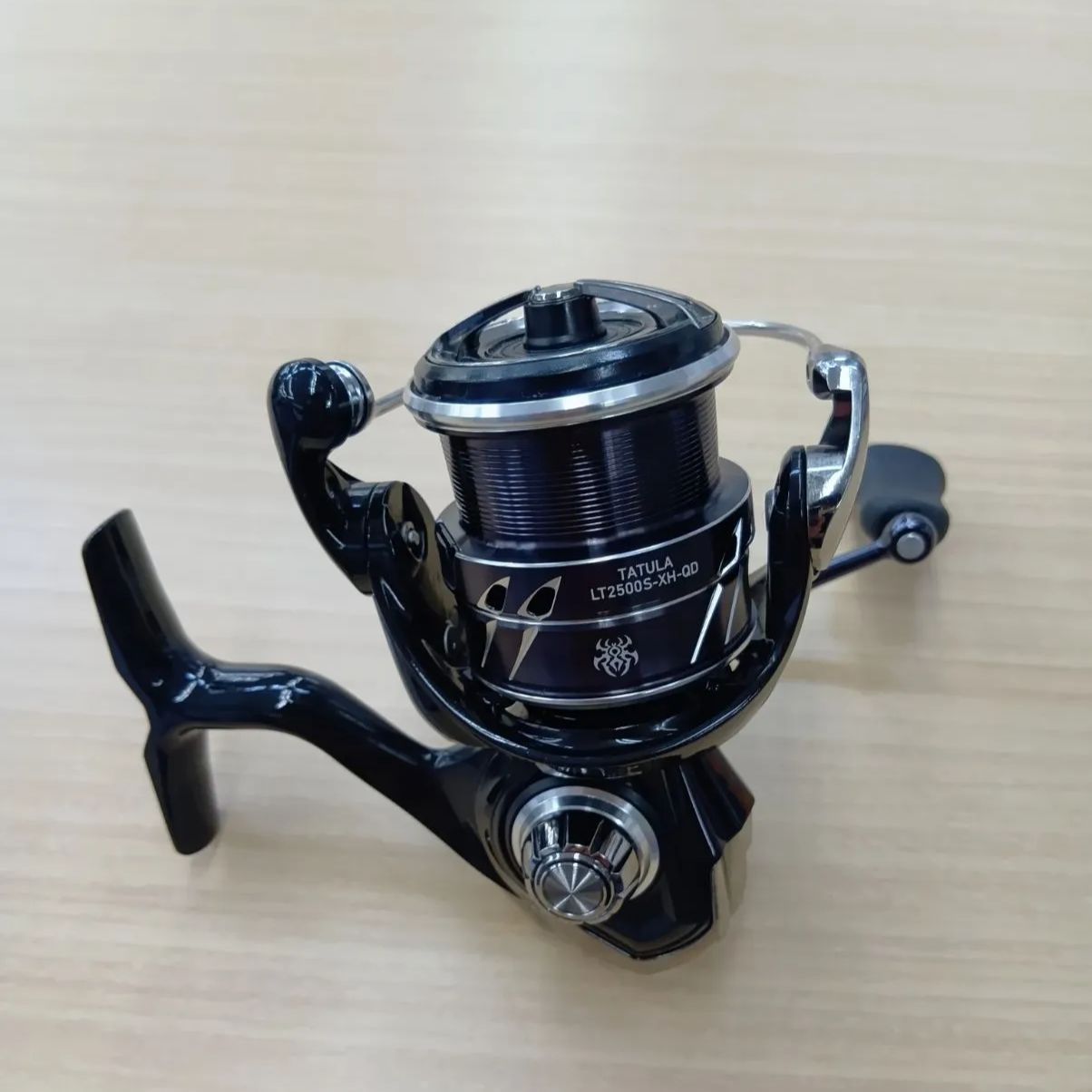 ダイワ イグジスト SF2000SS-H (リール) 価格比較 - 価格.com 【相模原