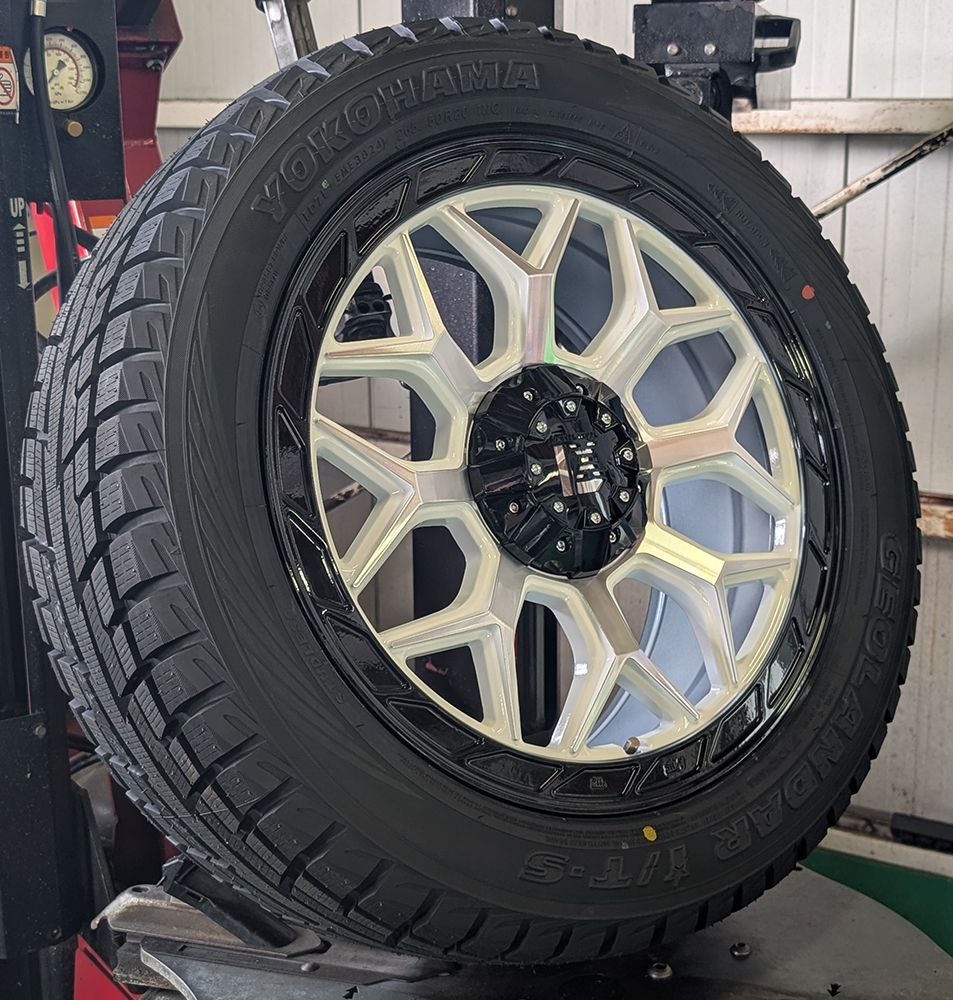 製 車種 グランドチェロキー｜ 4本セット スタッドレス ヨコハマ ジオランダー i T-s 265 50R20 20インチ LEXXEL InFerno