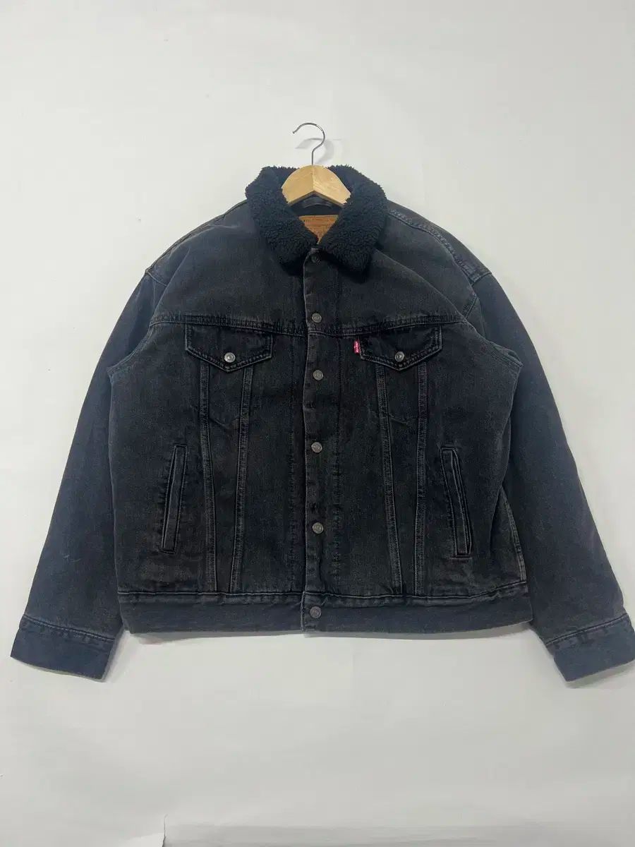 リーバイス ブラック シェルパ トラッカー デニム ジャケット S