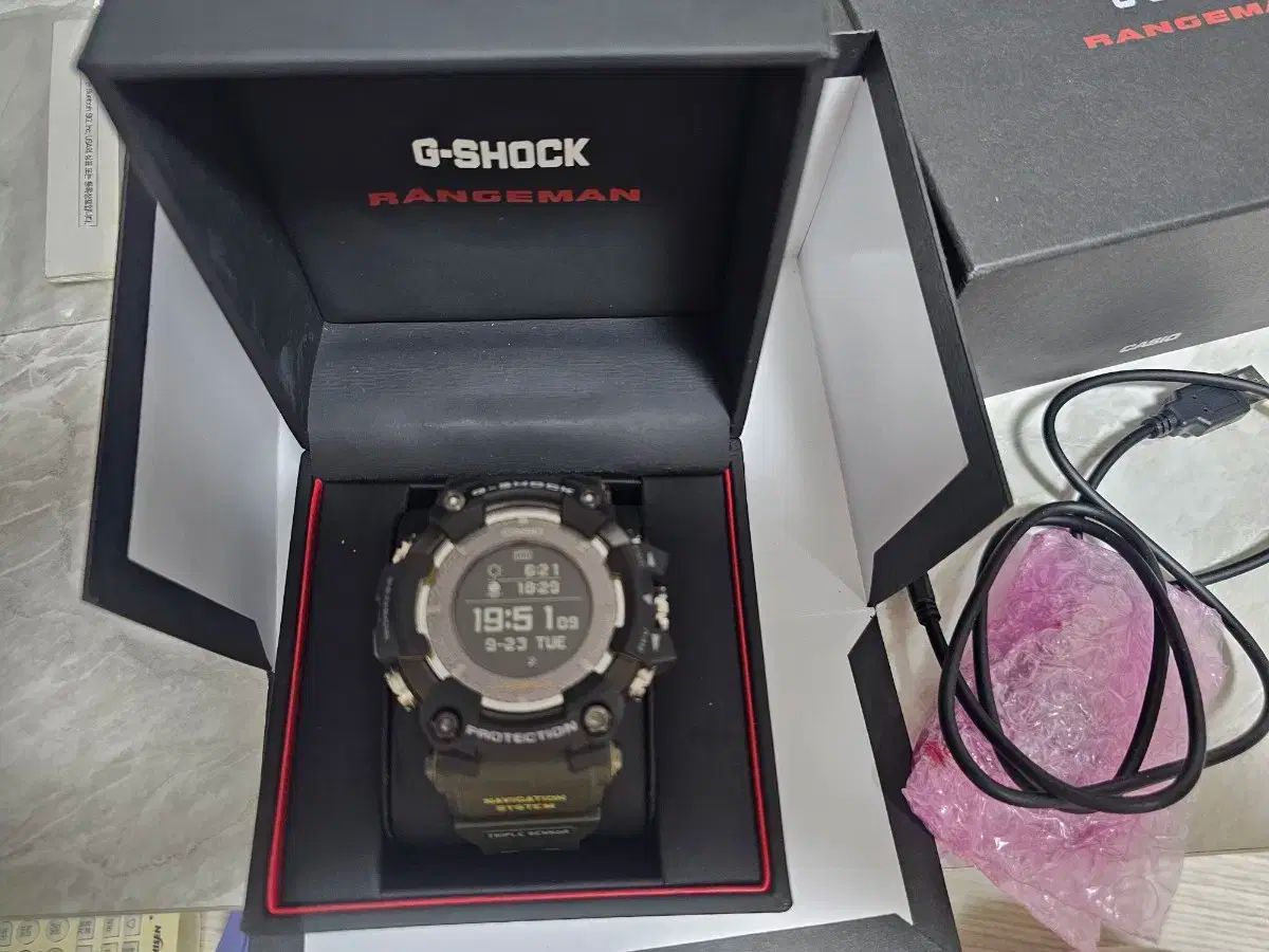 GPR ー b1000 G-SHOCK ジーショック レンジマン