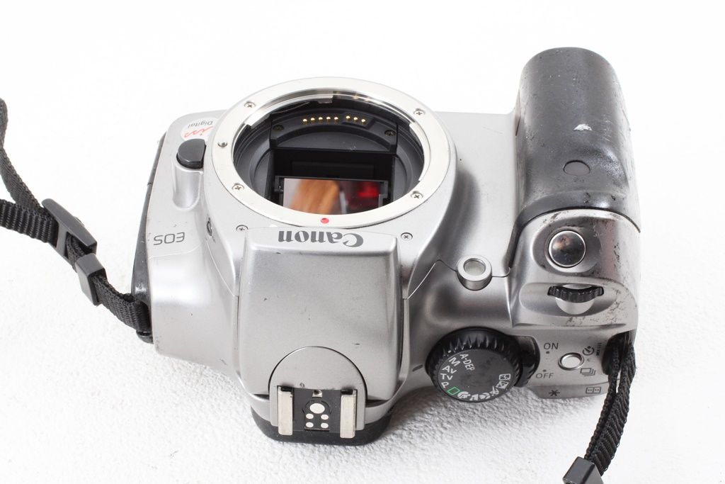 超美品 Wi-Fi搭載 超美品 Canon EOS Kiss X8i ダブルレンズセット