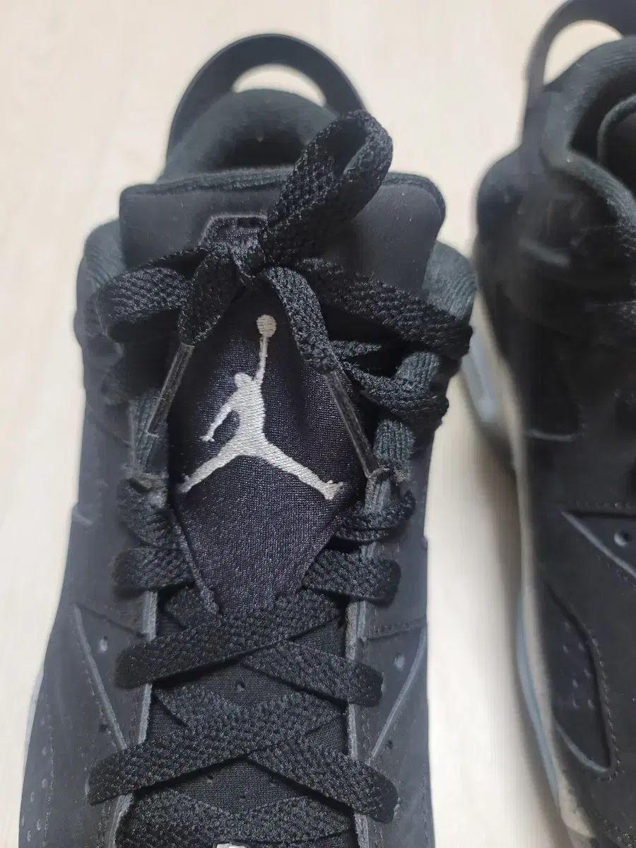 Air Jordan 6 ゴルフシューズ ホワイト/ネイビー Air Jordan 6 ゴルフシューズ ホワイト/ネイビー