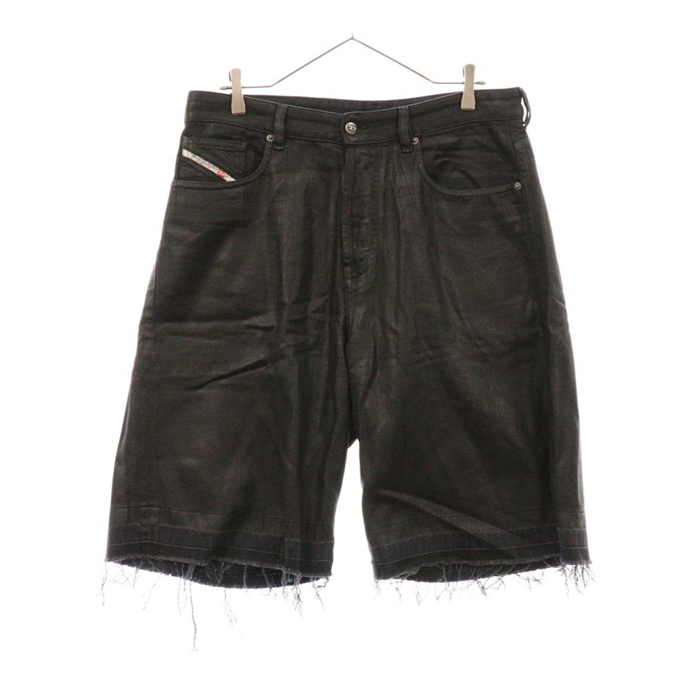 DIESEL (ディーゼル) DE-SIRE-SHORT Shorts in coated tailoring DIESEL (ディーゼル) DE-SIRE-SHORT Shorts in coated tailoring