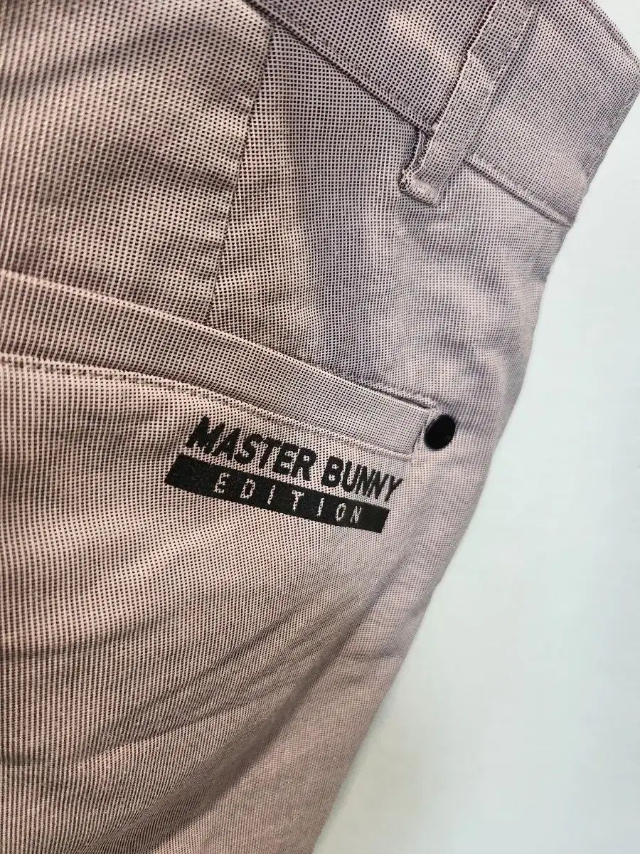 マスタバニ
