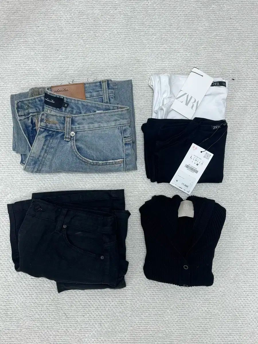 ベーシックアイテム チェイリー ZARA ザラ BLACKUP ブラックアップ など