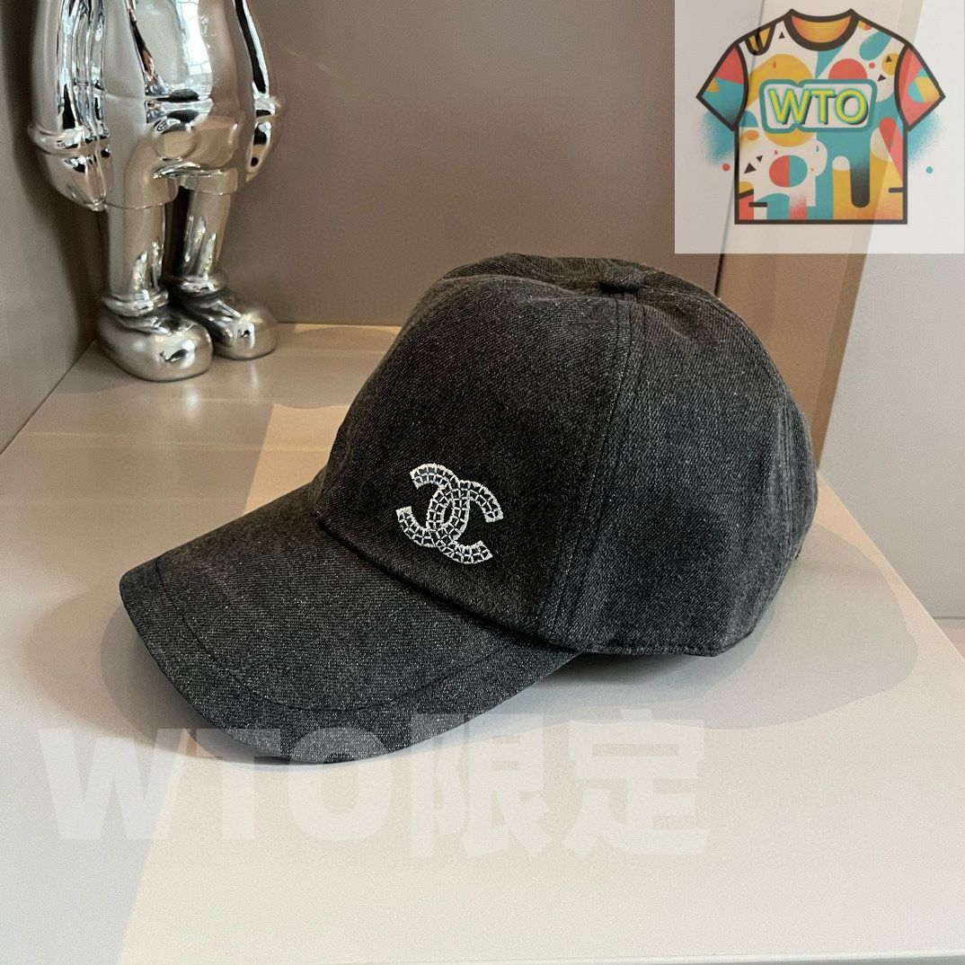 Chanel シャネル スモークグレーのベースボールキャップおすすめ