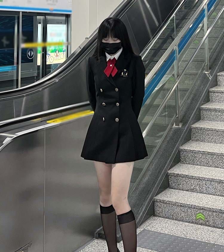 スーツ 女の子