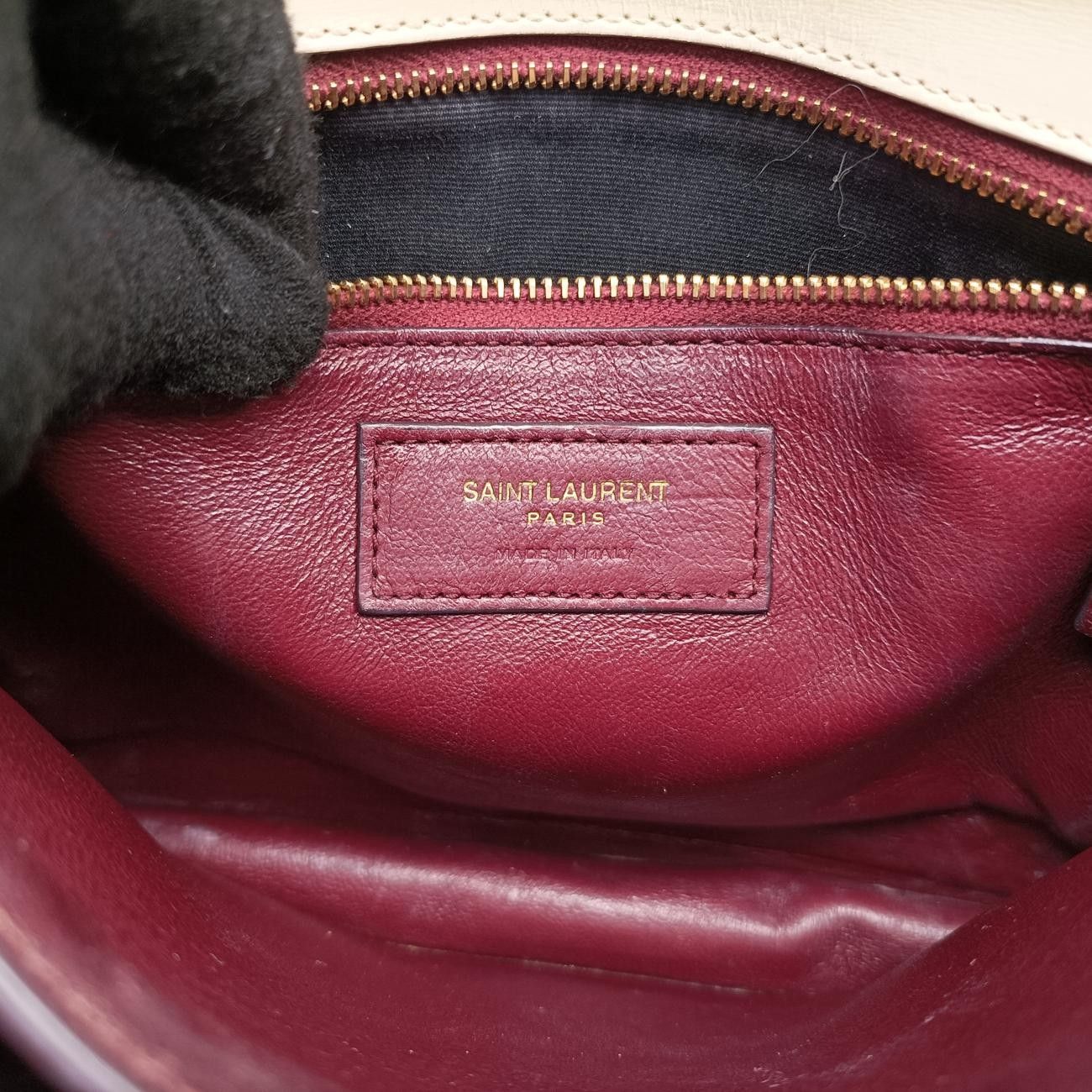 イヴサンローランYves