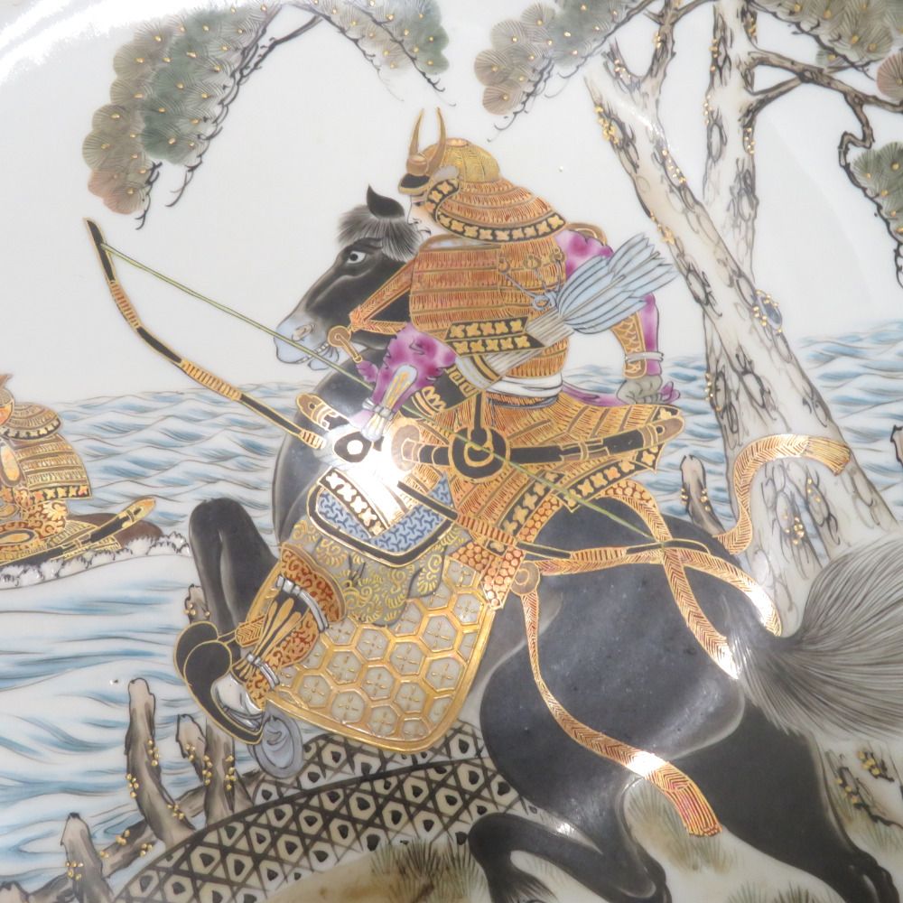 【アンティーク・骨董】逸品　九谷焼　彫刻彫り　耳付花瓶　古九谷風　糠川清章 九谷焼 花瓶 陶器 古九谷風 糠川清章（はせがわせいしょう）作