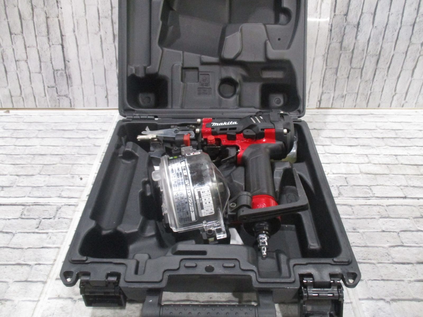 マキタ(makita) 高圧エア釘打ち機 AN534H【川口店】