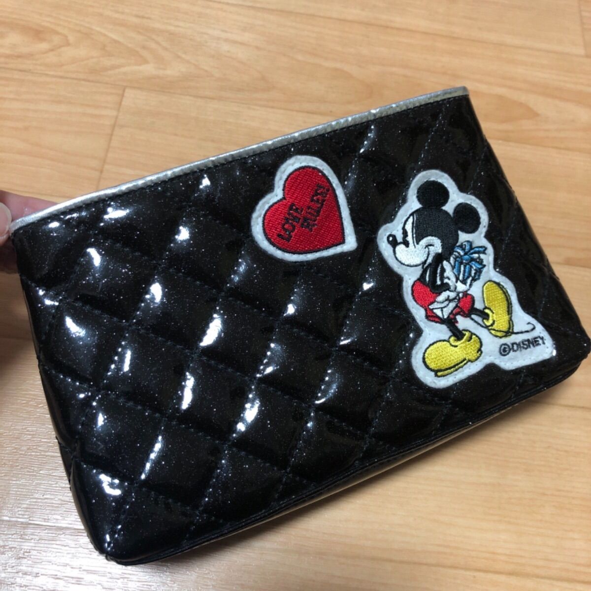 新品未使用 サマンサタバサ ディズニーコラボ ミッキー キルティング 