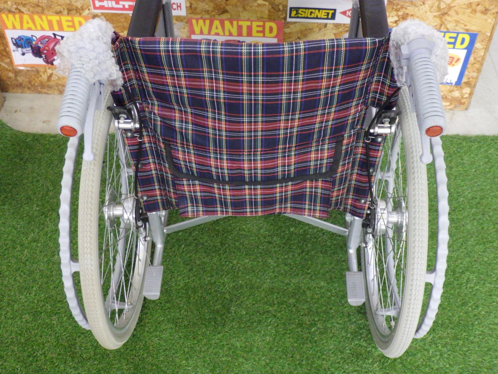 【美品】幸和製作所 TacaoF 車椅子 介助用車椅子 CD-54 幸和製作所 アルミ製折り畳み車椅子 Tacaof OD-54 最大重量100kg