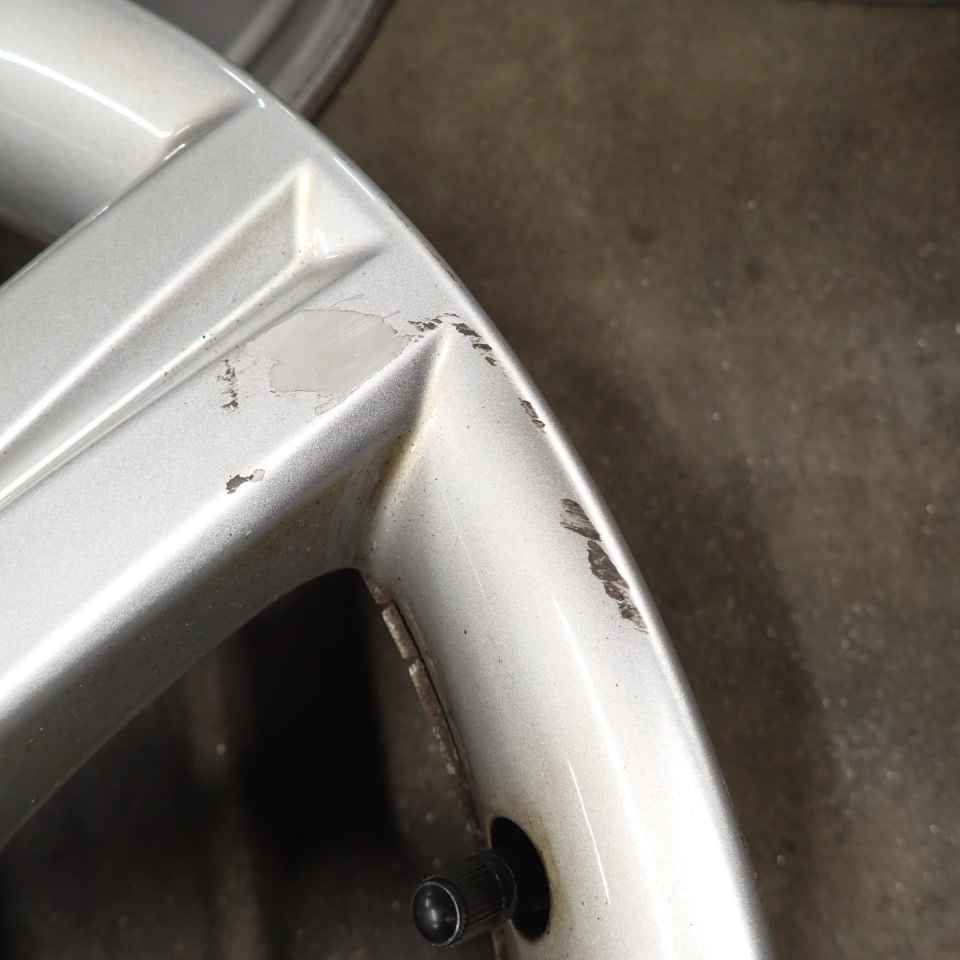 ハブ径71.6mm 店頭交換OK