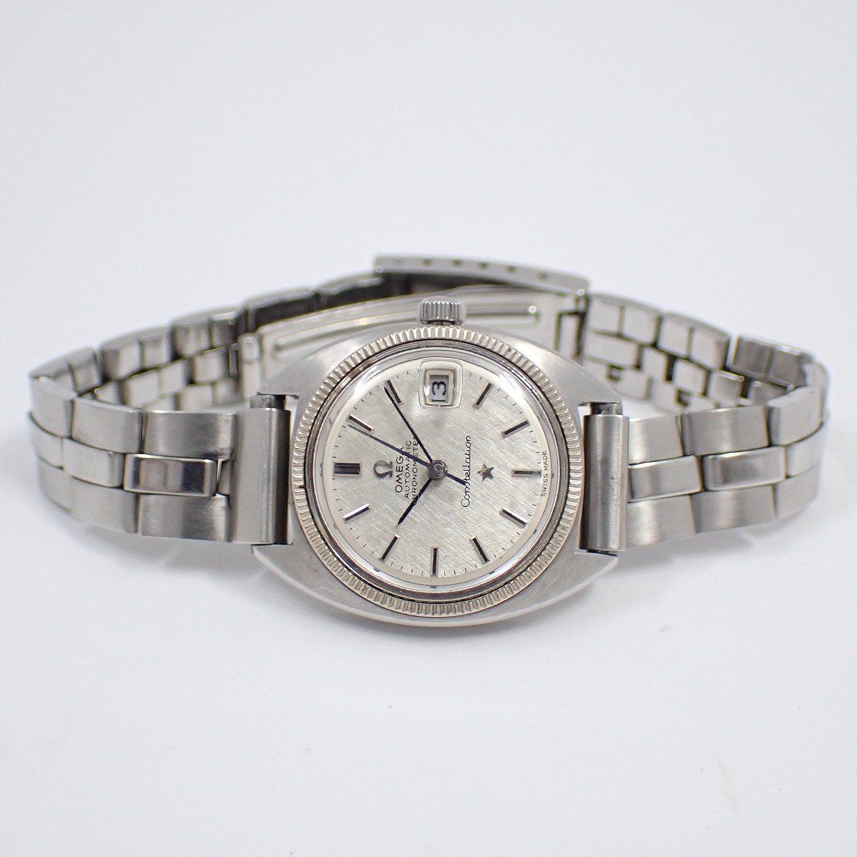オメガ コンステレーション Cライン クロノメーター自動巻き レディース 腕時計 シルバー文字盤 社外ベルト Cal.662 いおき質店