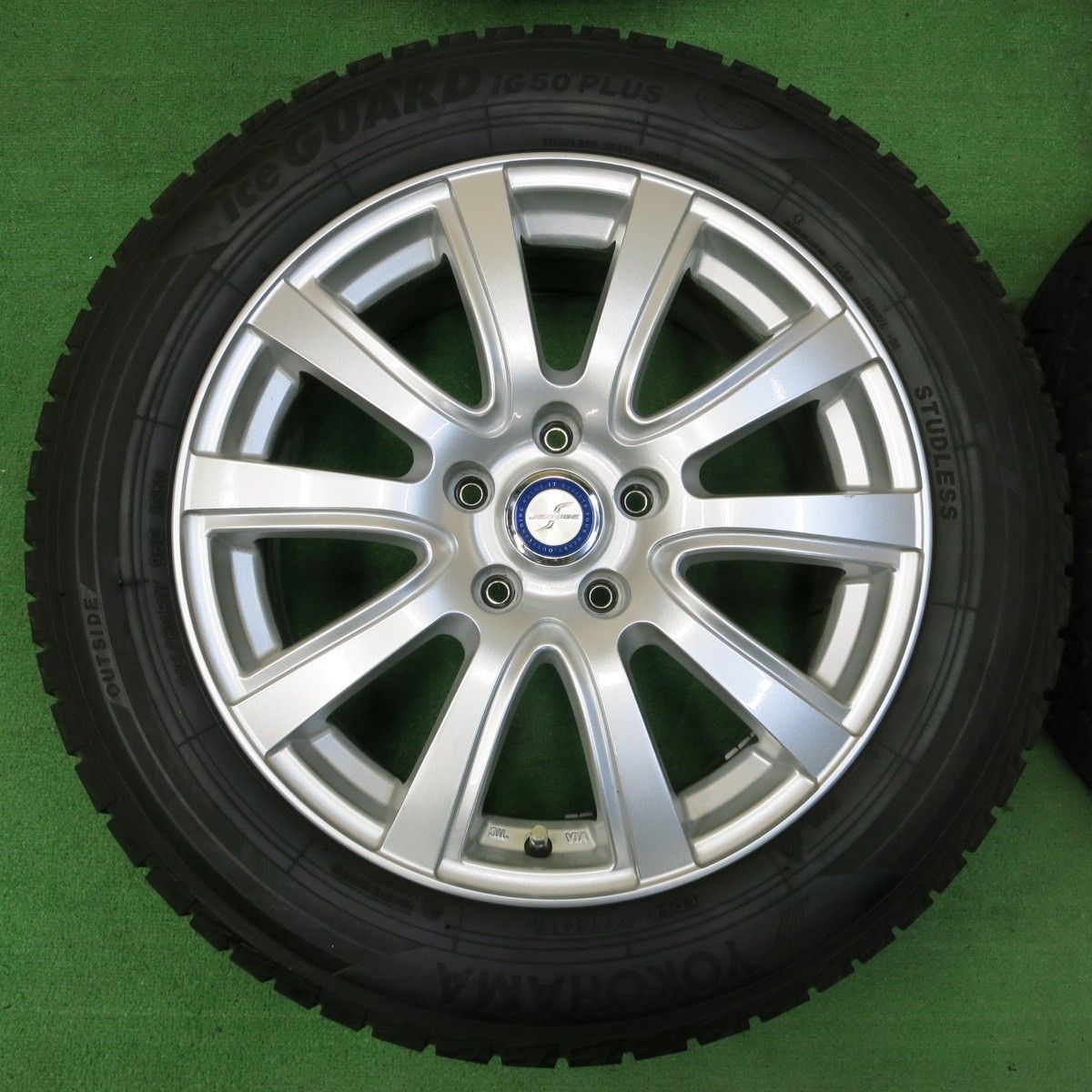バリ溝 YOKOHAMA 215/60R17 IG50 PLUS 4本セット 中古 スタッドレス 