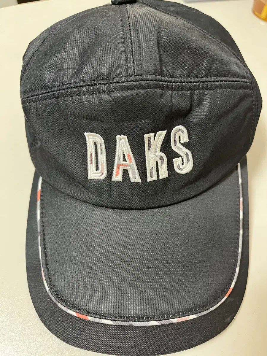 【雷市場（ポンジャン）商品韓国直送】 DAKS(ダックス) ボールキャップ