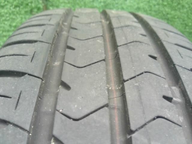 経済的な 1 15インチ 夏 ノーマルタイヤ ブリヂストン1本 ダンロップ1本 175 55R15 タイヤ 自社品番250369 セール