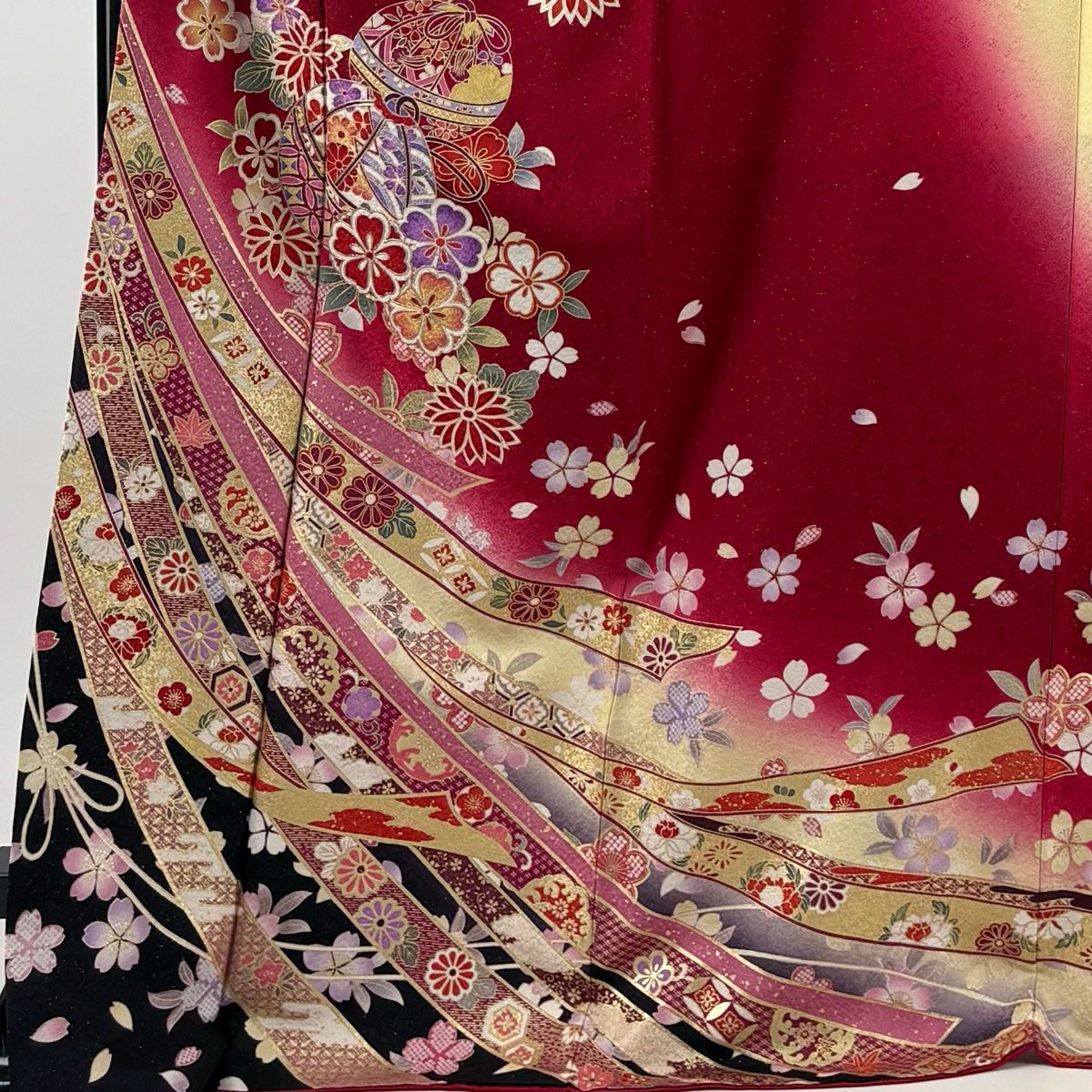 振袖 身丈174cm 裄丈71cm L 袷 鞠 桜 金銀彩 銀通し 赤 正絹