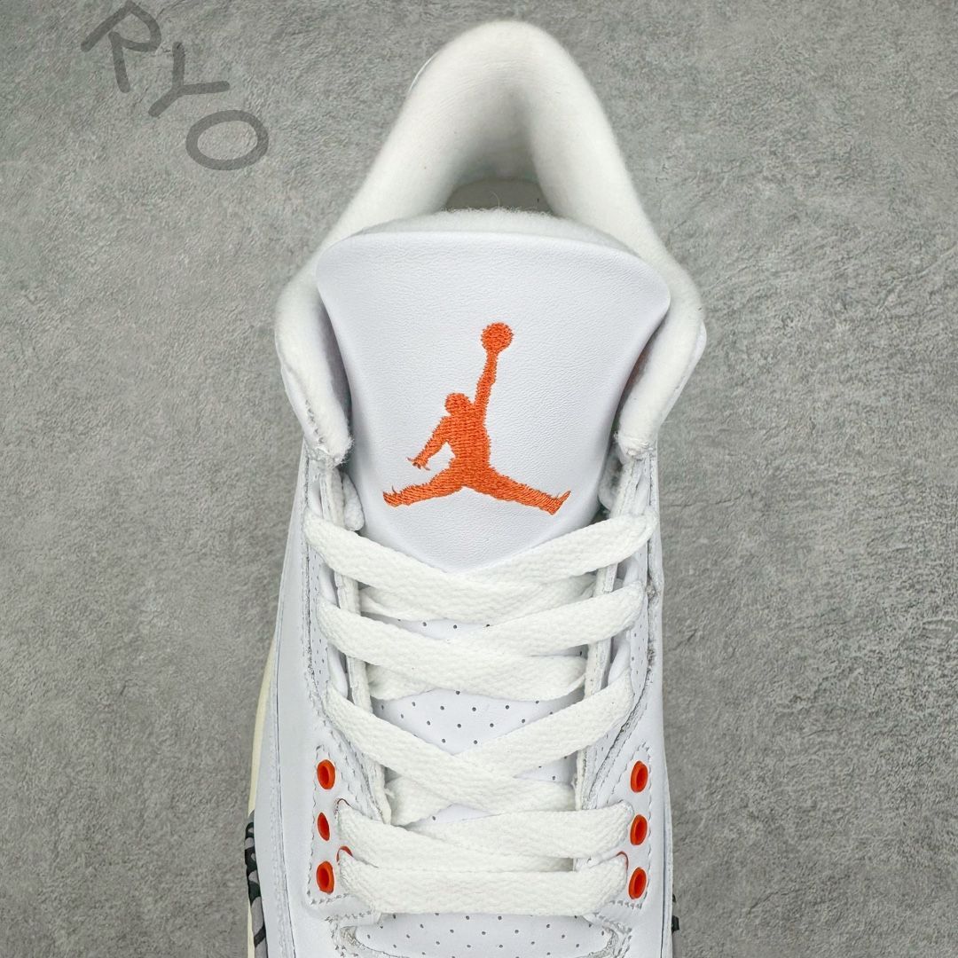 ⭐️新品⭐️未使用✨男女兼用🆕箱付 ナイキ エア ジョーダン 3 レトロ  