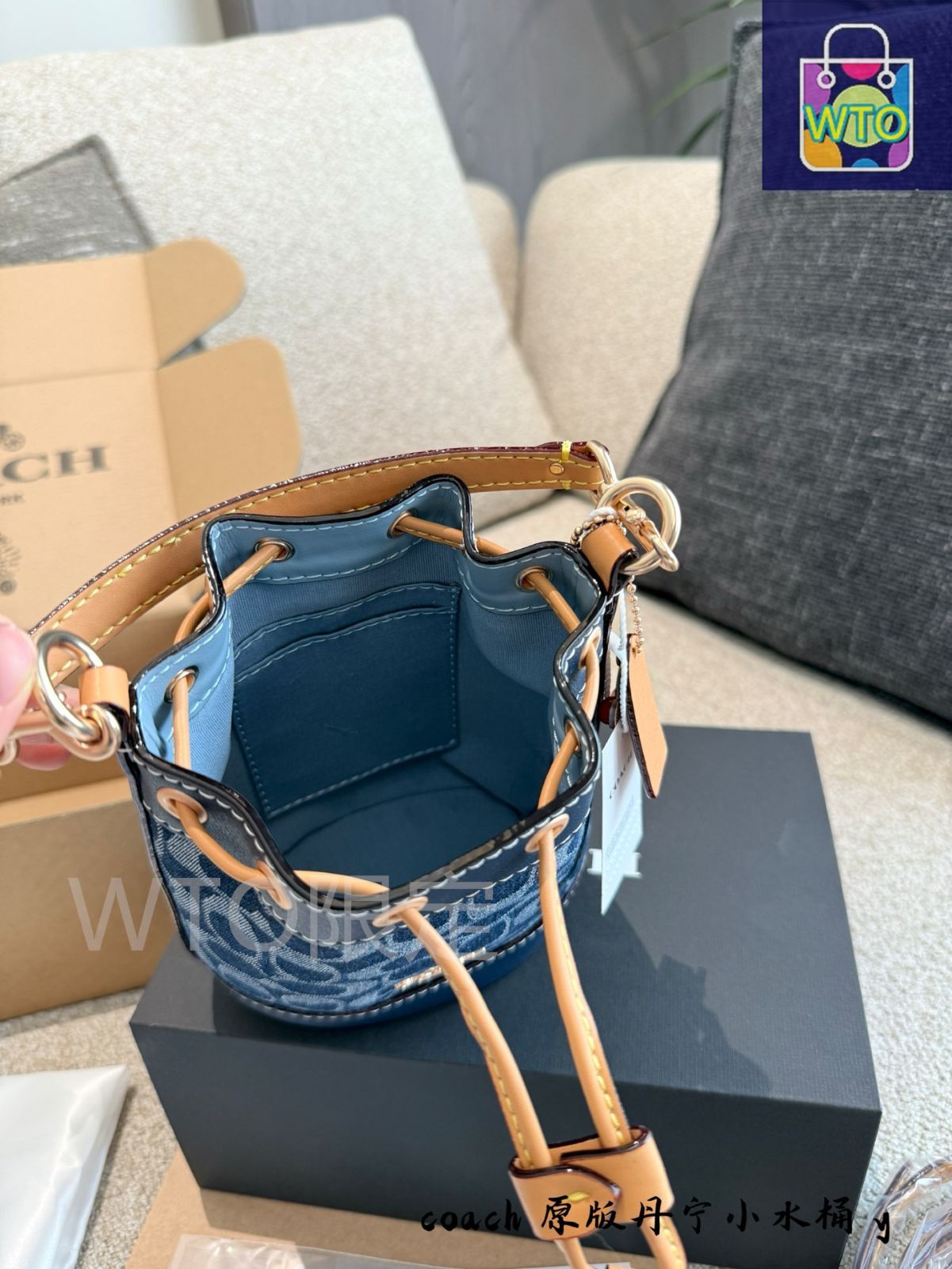 【今だけSALE6999→6000円へ！】COACH デニム生地 バケットバッグ 今日特価】COACH デニム ミニ バケットバッグ-WTO輸入3 - メルカリ