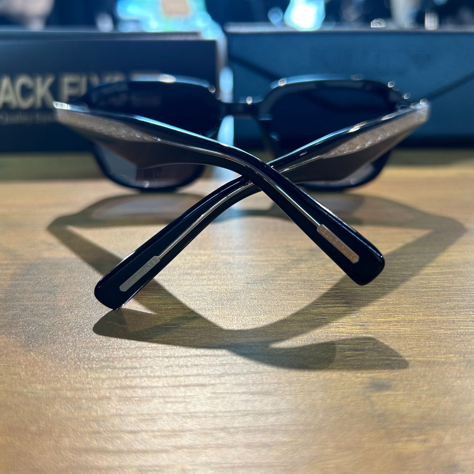 BLACK FLYS FLY CHIEF ブラックシルバー×グレー ブラックフライ BLACK FLYS FLY CHIEF ブラックシルバー×グレー ブラックフライ