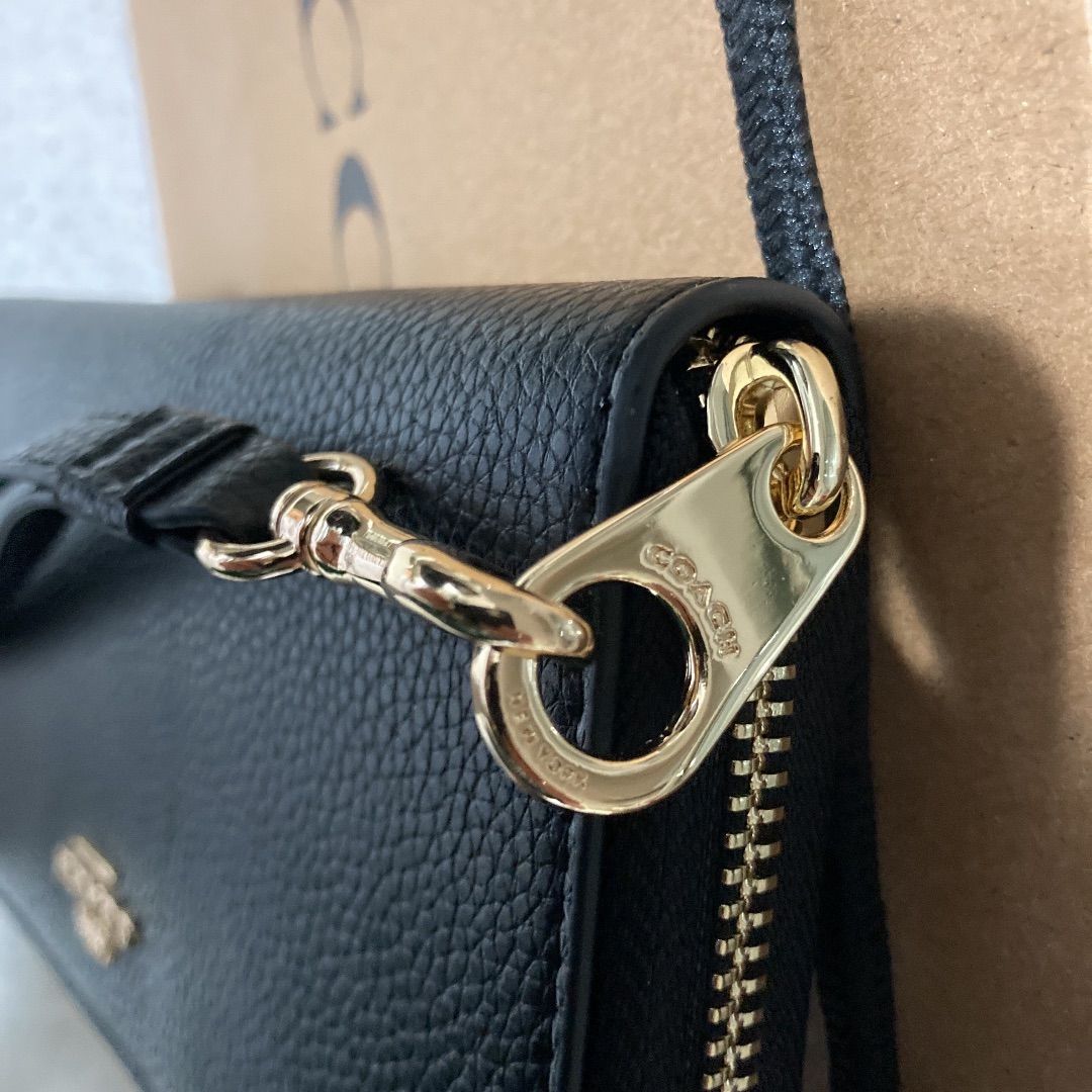 新品】COACH コーチ ストラップ付き 長財布 ブラック 黒色 - メルカリShops