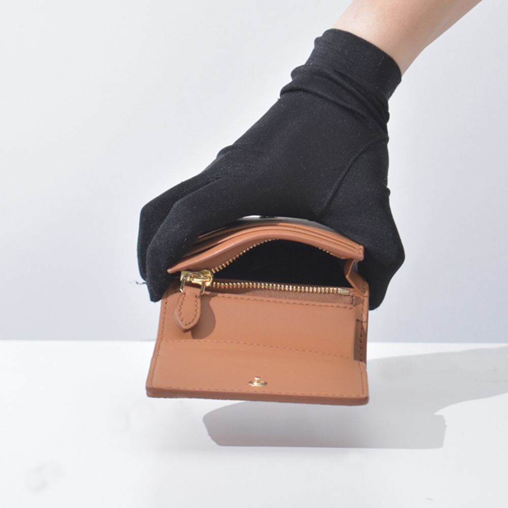 バーバリー BURBERRY 2つ折り財布 8062397ブラウン B1860 - メルカリ