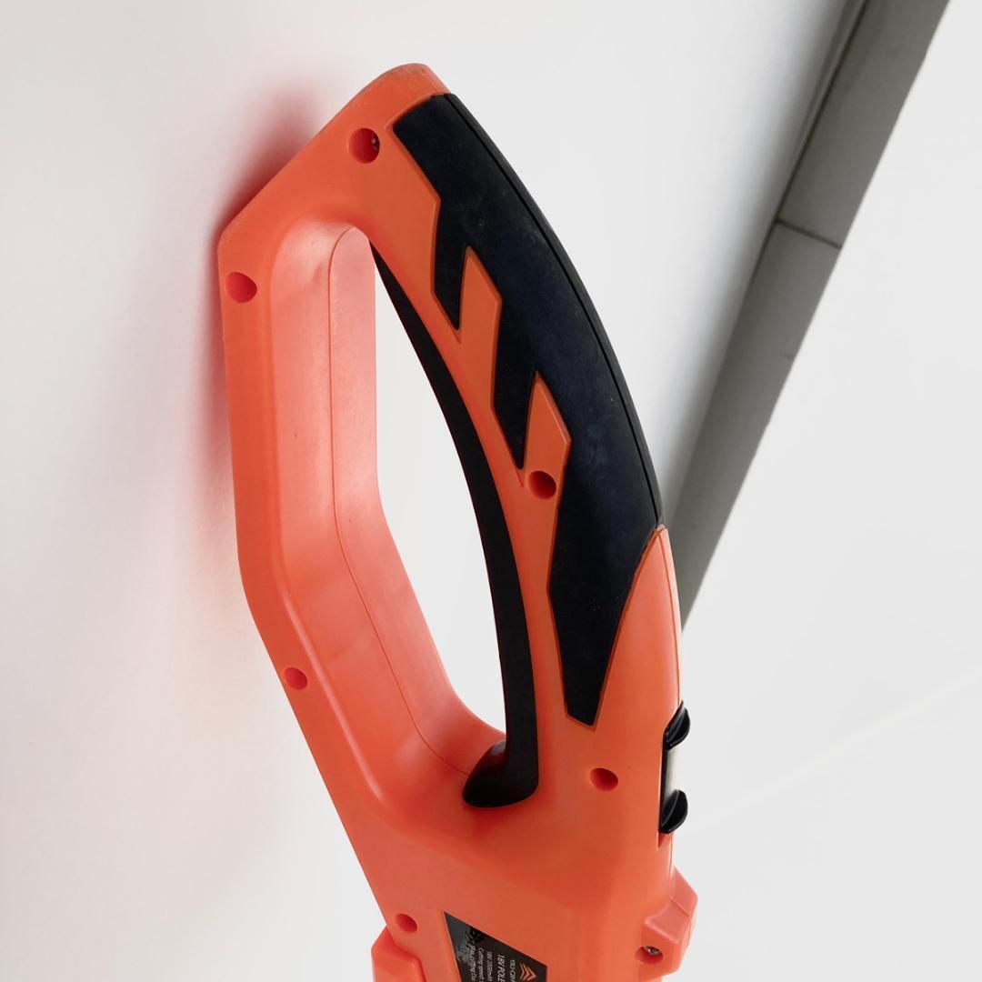 18Vコードレス高枝チェーンソー