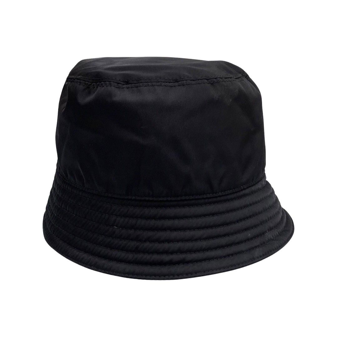 PRADA プラダ 三角ロゴ 金具 バケットハット 帽子 サイズM ブラック 楽天市場】【20%OFF】 プラダ ハット Mサイズ リナイロン