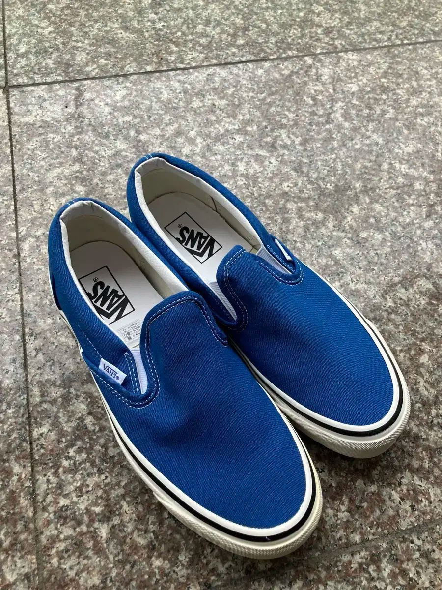 VANS バンズ アナハイム スリッポン ブルー 270