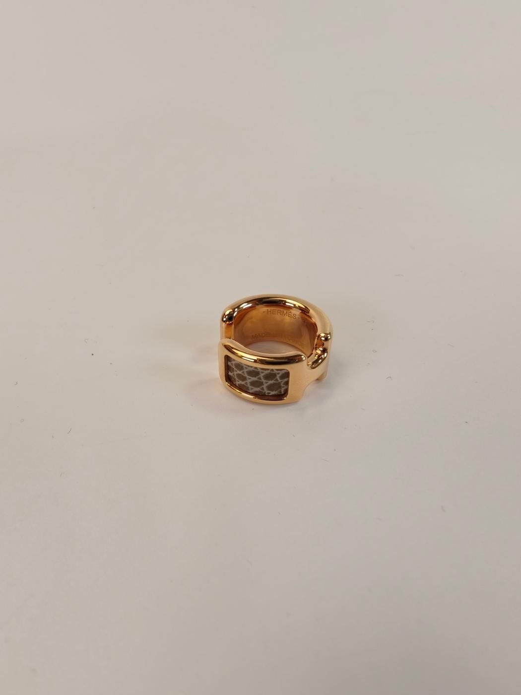 ゴールド×グレー