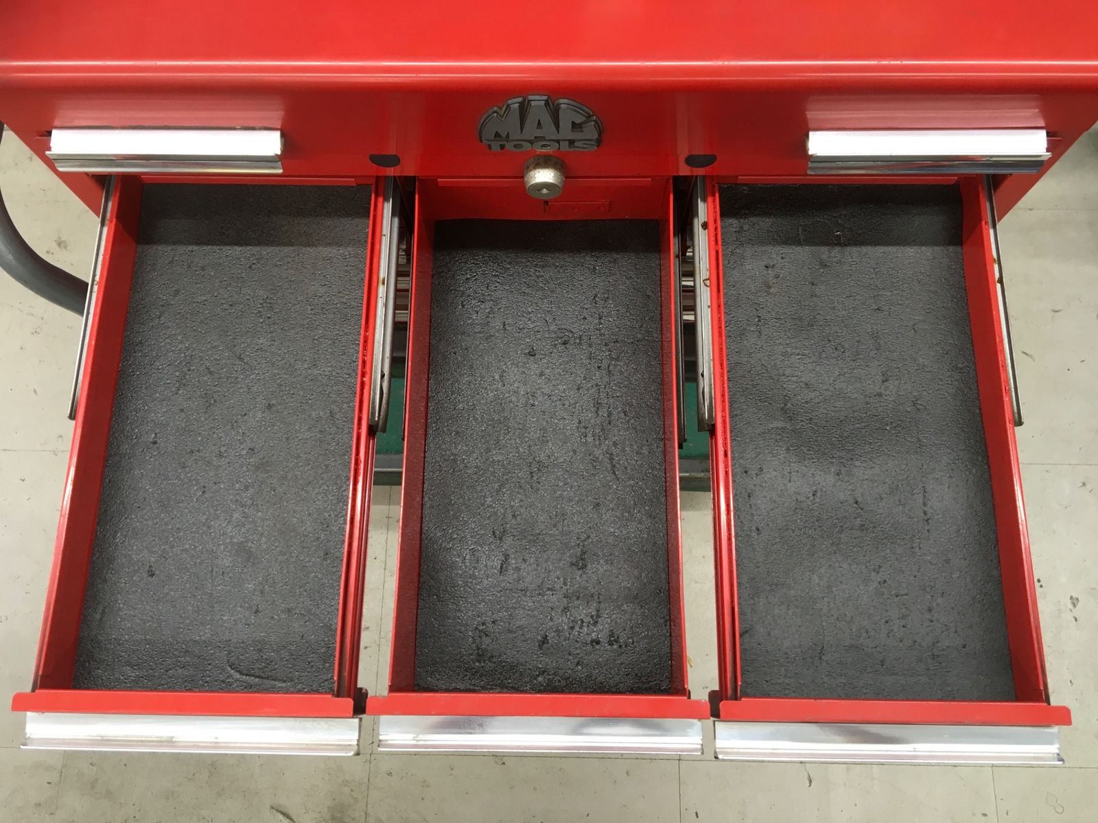 ITN2O9EXJJG2 エコツール知立店