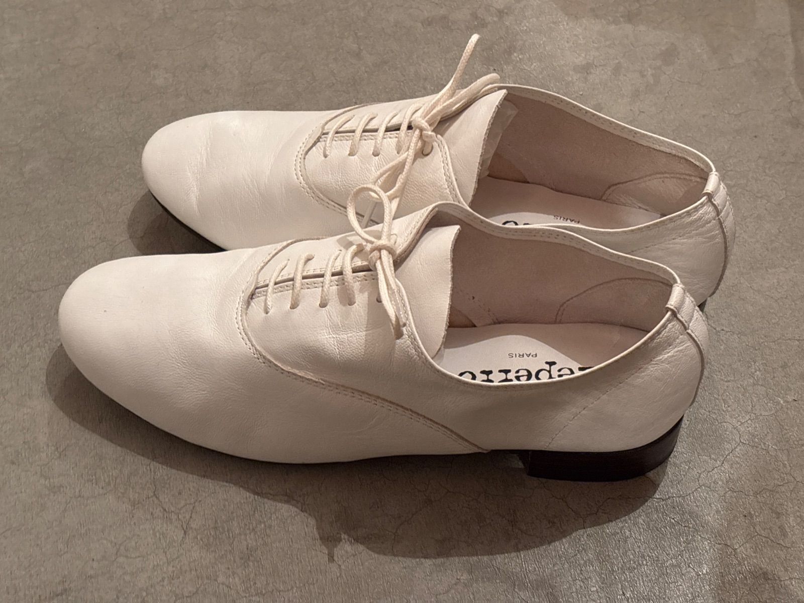 repetto レペット zizi ジジ 38オックスフォード 白 24㌢ Zizi オックスフォードシューズ - メンズ - EUサイズ｜ジジ